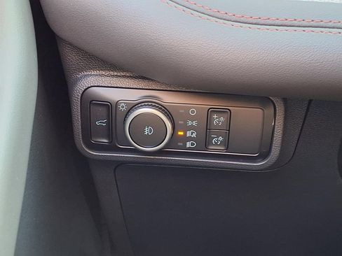 New 2026 Ford Explorer Active w/ Active Comfort Package AWD/4WD image 22