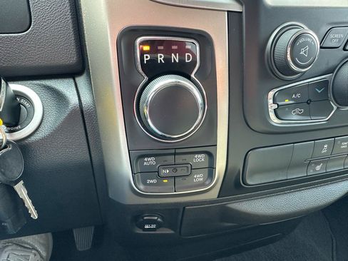 Used 2014 RAM 1500 Big Horn AWD/4WD image 25