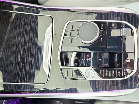 Used 2026 BMW X7 xDrive40i image 55
