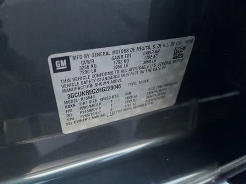 Used 2017 Chevrolet Silverado 1500 LT w/ All Star Edition image 33