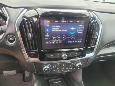 Used 2023 Chevrolet Traverse LT AWD/4WD image 23