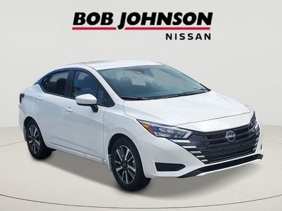 New 2025 Nissan Versa SV w/ Trunk Package