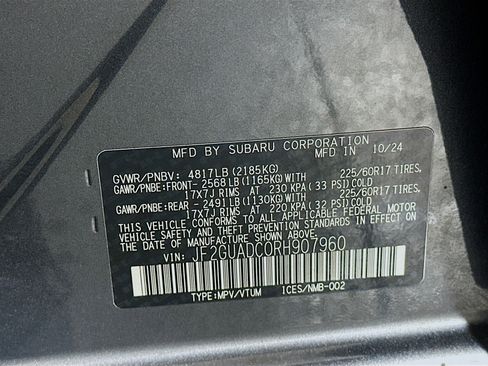 Used 2024 Subaru Crosstrek 2.0i Premium image 12