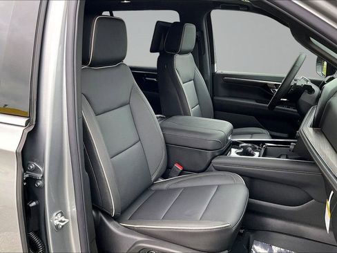 New 2026 Chevrolet Tahoe Premier AWD/4WD image 11