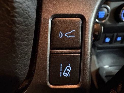 Used 2023 Toyota Tacoma TRD Sport w/ Advanced Technology Package AWD/4WD image 12