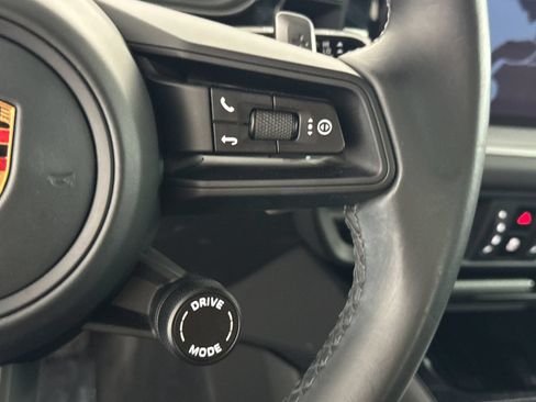 Certified 2024 Porsche Cayenne AWD/4WD image 26