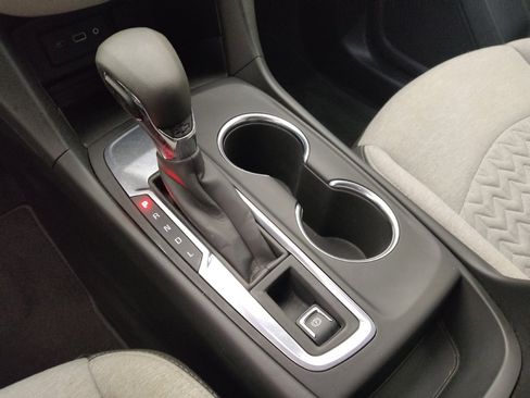 Used 2022 Chevrolet Equinox LT FWD image 26