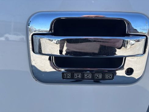 Used 2006 Ford F150 XLT image 14