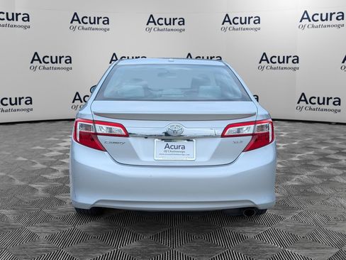 Used 2014 Toyota Camry XLE w/ Leather Package FWD image 6