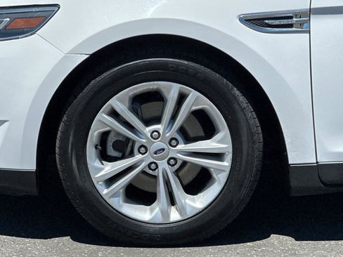 Used 2017 Ford Taurus SEL w/ Equipment Group 201A FWD image 25