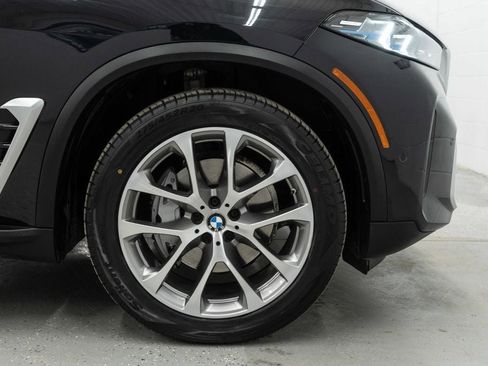 Used 2024 BMW X5 xDrive40i w/ Premium Package image 45