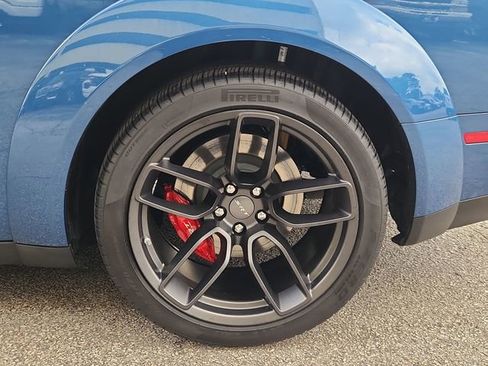 Used 2023 Dodge Challenger SRT Hellcat RWD image 32