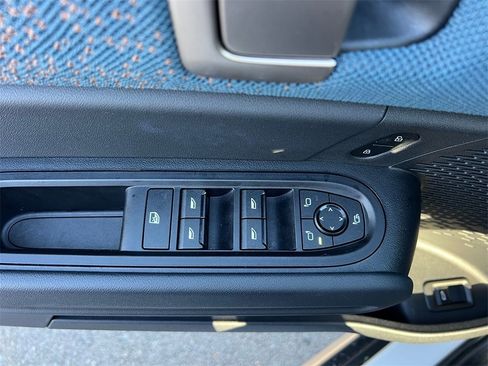 Used 2025 MINI Cooper Countryman S image 18