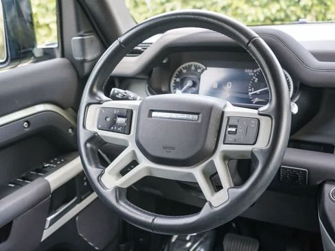 Used 2023 Land Rover Defender 110 X-Dynamic SE AWD/4WD image 15