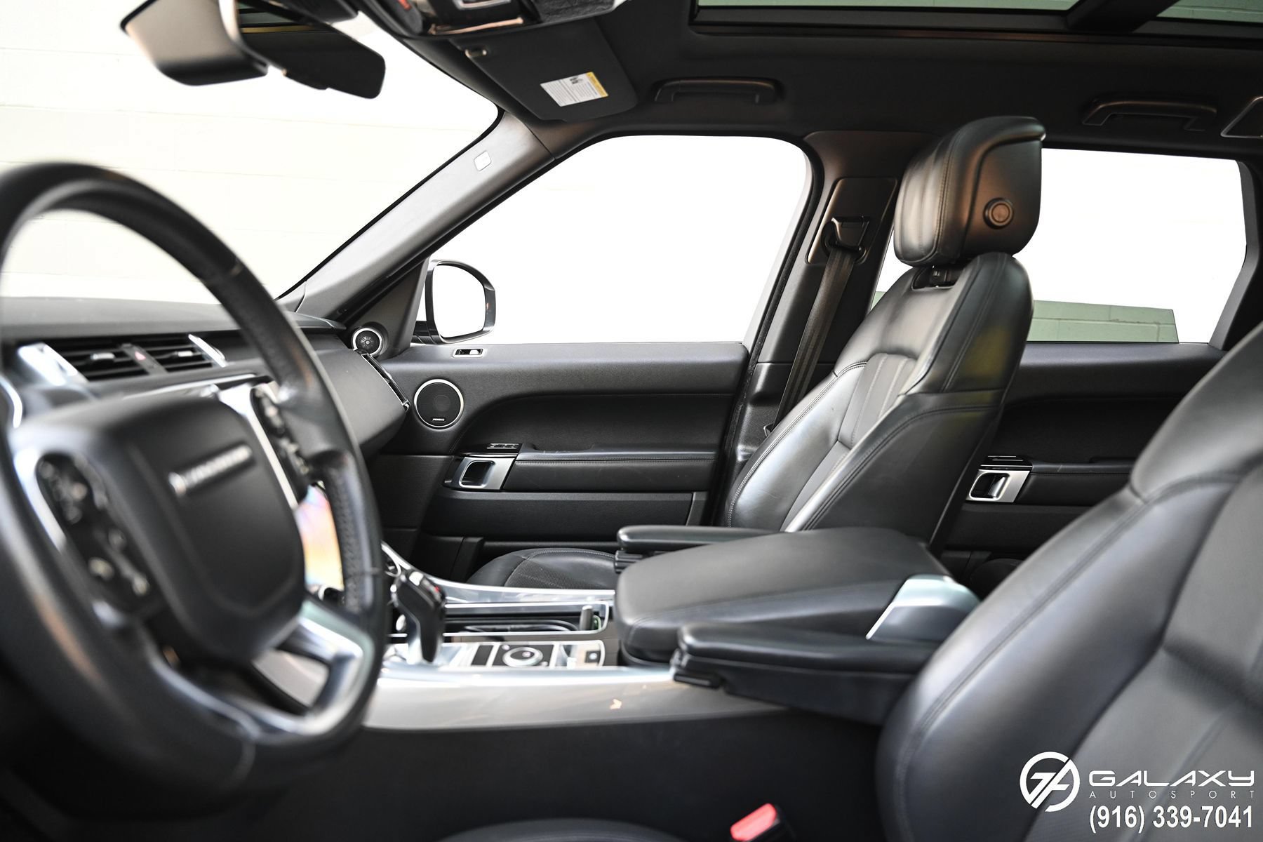 Used 2019 Land Rover Range Rover Sport HSE AWD/4WD image 20