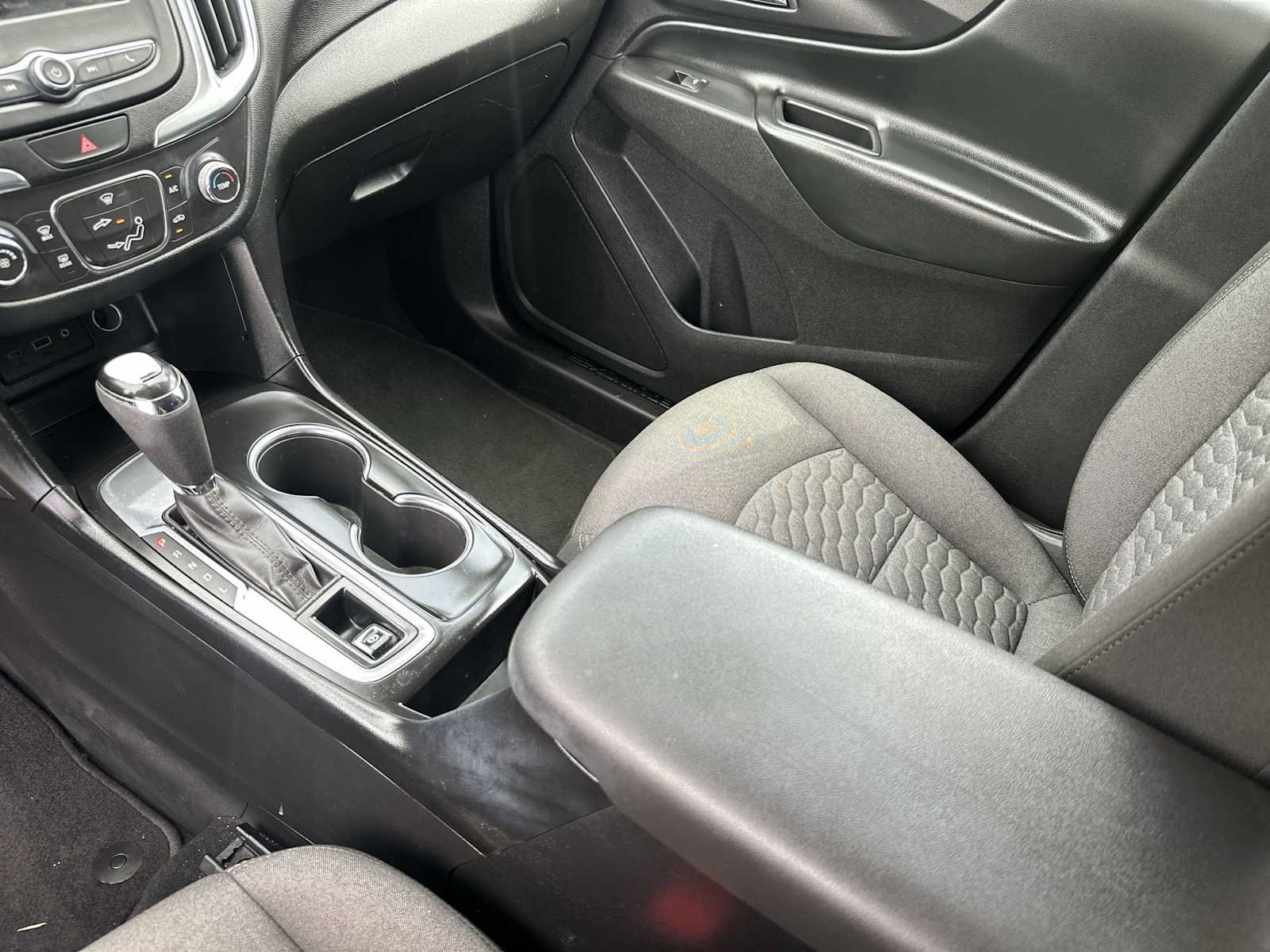 Used 2019 Chevrolet Equinox LT FWD image 21