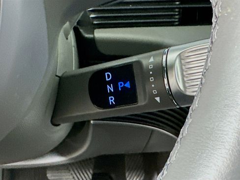 Used 2024 Hyundai Ioniq 5 SEL image 24