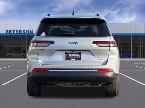 Used 2023 Jeep Grand Cherokee L Laredo w/ Trailer Tow Group (B) image 5