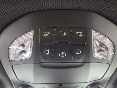 New 2026 Chrysler Pacifica Select image 27