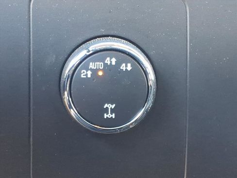 Used 2011 GMC Sierra 1500 SLE w/ SLE Preferred Package image 10