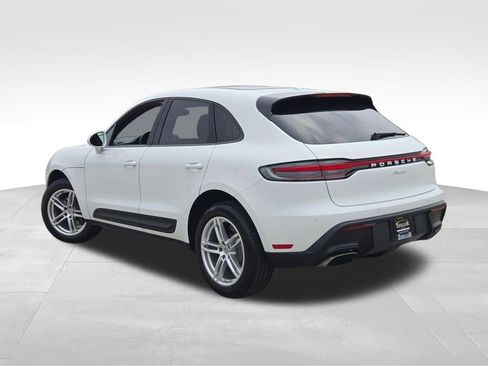 Used 2024 Porsche Macan AWD/4WD image 13