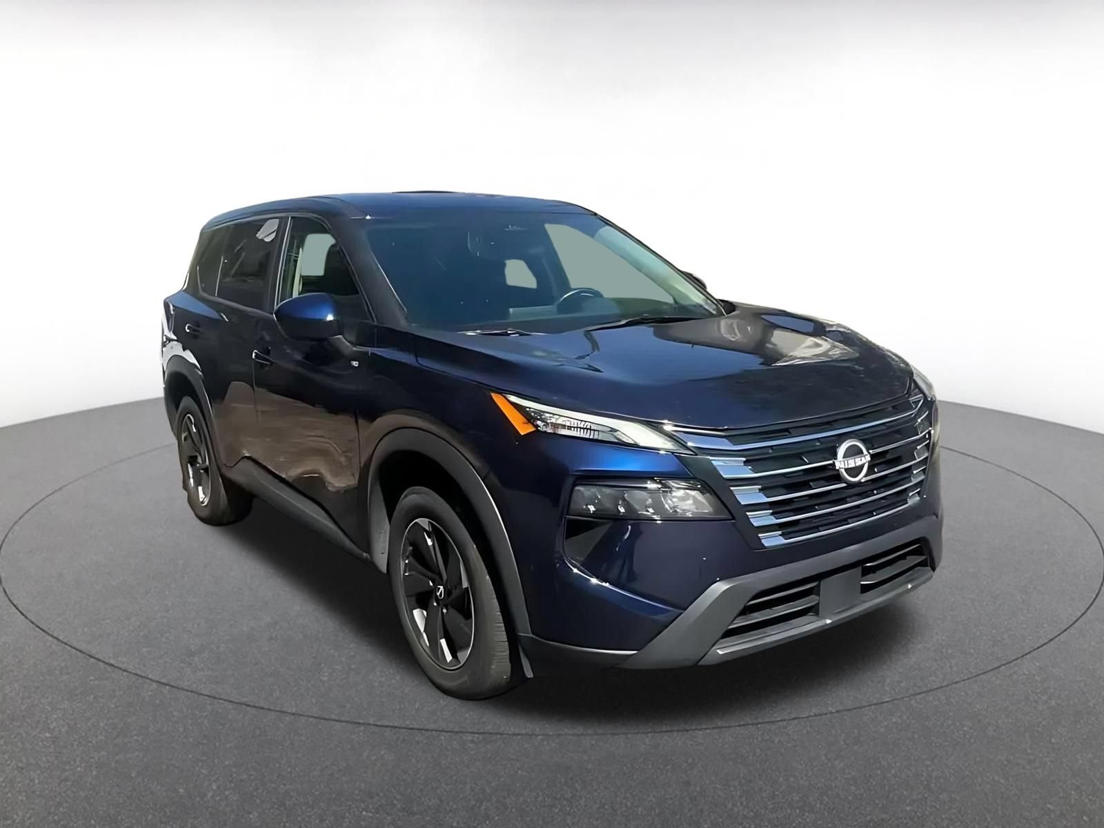 Used 2025 Nissan Rogue SV AWD/4WD image 3