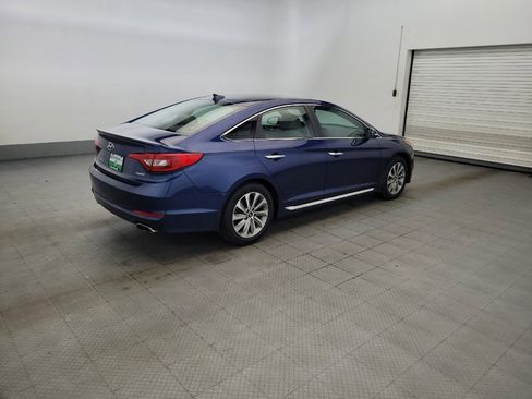 Used 2016 Hyundai Sonata Sport w/ Option Group 02 FWD image 10