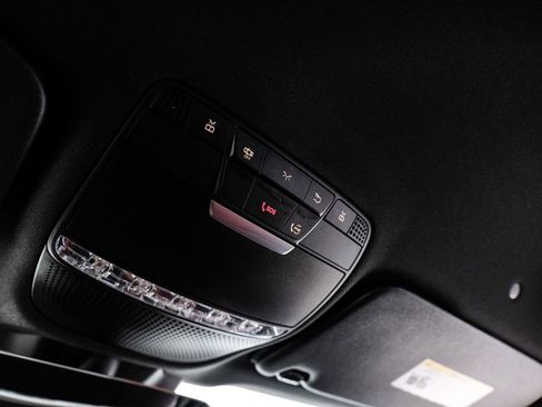 Used 2022 Mercedes-Benz GLC 300 w/ AMG Line image 31