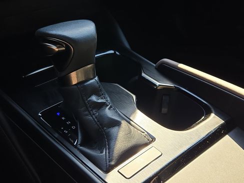 Used 2023 Lexus ES 350 w/ Accessory Package (Z1) FWD image 27