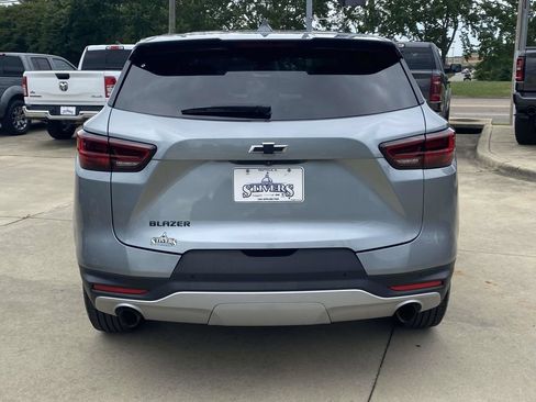 Used 2024 Chevrolet Blazer LT w/ Driver Confidence Package FWD image 41