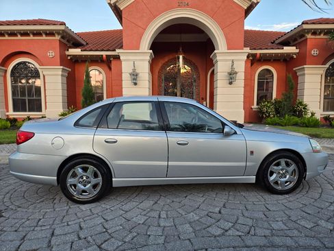 Used 2005 Saturn L-Series L300 FWD image 14