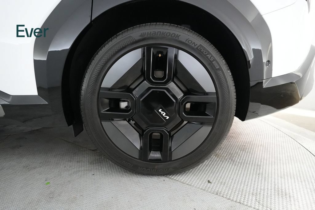 Used 2026 Kia EV9 GT-Line AWD/4WD image 9