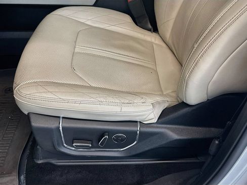 Used 2019 Ford Expedition Platinum AWD/4WD image 21