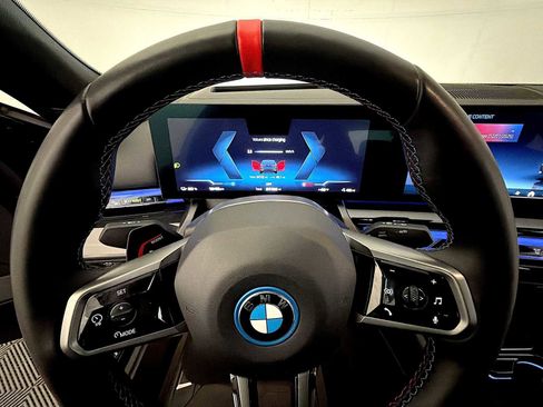 Used 2024 BMW i5 M60 w/ Premium Package image 13