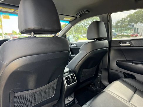 Used 2020 Kia Sportage S FWD image 13