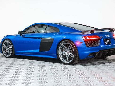 Used 2017 Audi R8 V10 plus image 14