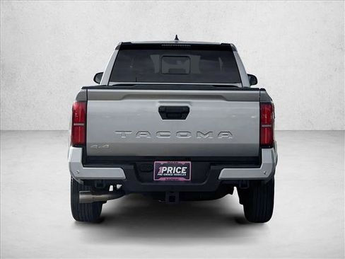 Certified 2025 Toyota Tacoma SR5 AWD/4WD image 6