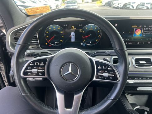 Certified 2022 Mercedes-Benz GLE 350 4MATIC w/ Premium Package image 18