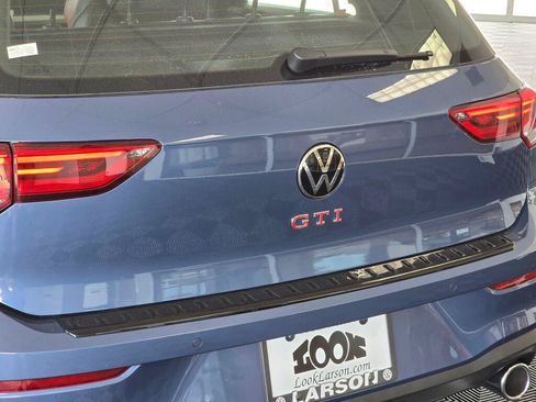 New 2026 Volkswagen GTI SE FWD image 12