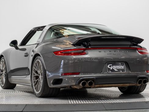 Used 2017 Porsche 911 Targa 4S image 21