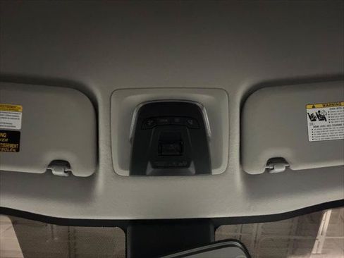 Certified 2022 Toyota Corolla Cross L FWD image 32