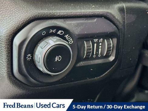 Used 2022 Jeep Wrangler Unlimited Sport image 12
