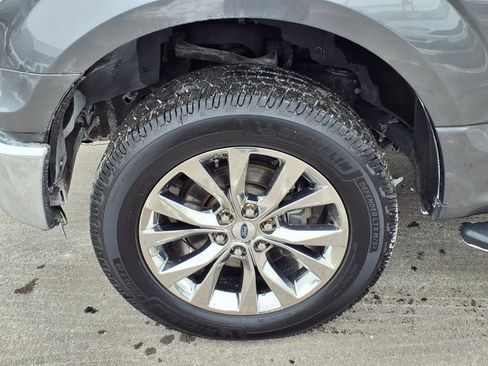 Used 2016 Ford F150 XLT w/ Equipment Group 302A Luxury image 28