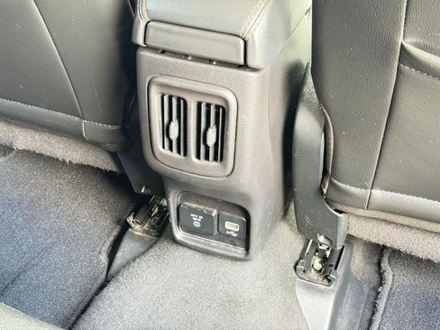 Used 2020 Jeep Compass Limited AWD/4WD image 37