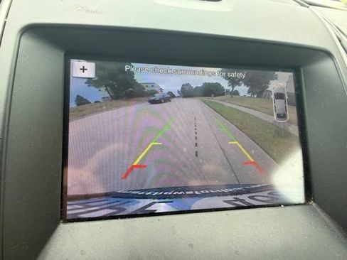 Used 2019 Ford Edge SEL w/ Equipment Group 201A FWD image 12