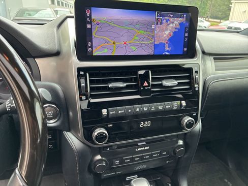 Used 2022 Lexus GX 460 Premium AWD/4WD image 8