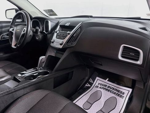 Used 2011 Chevrolet Equinox LT w/ Driver Convenience Package FWD image 28