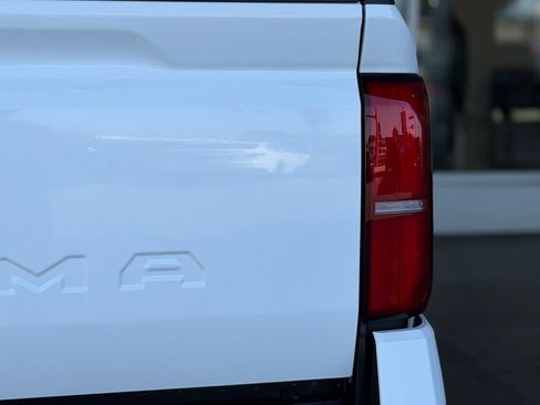 New 2026 Toyota Tacoma SR5 AWD/4WD image 12