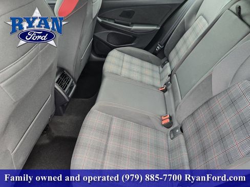 Used 2024 Volkswagen GTI SE FWD image 21