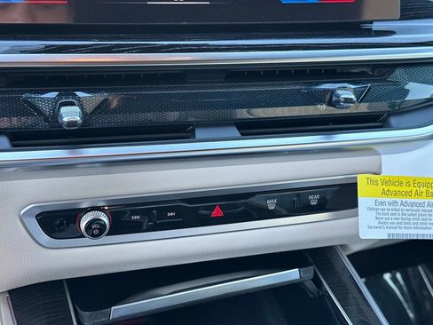 New 2026 BMW X5 xDrive40i w/ M Sport Package image 23